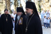 Ο επικεφαλής της Ρωσικής Εκκλησιαστικής Αποστολής στην Ιερουσαλήμ συλλειτούργησε με τον Προωθιεράρχη της Υπερορίου Ρωσικής Εκκλησίας την εορτή της Αναλήψεως του Κυρίου